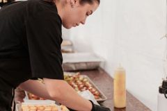 013-SupperatSunset-2011