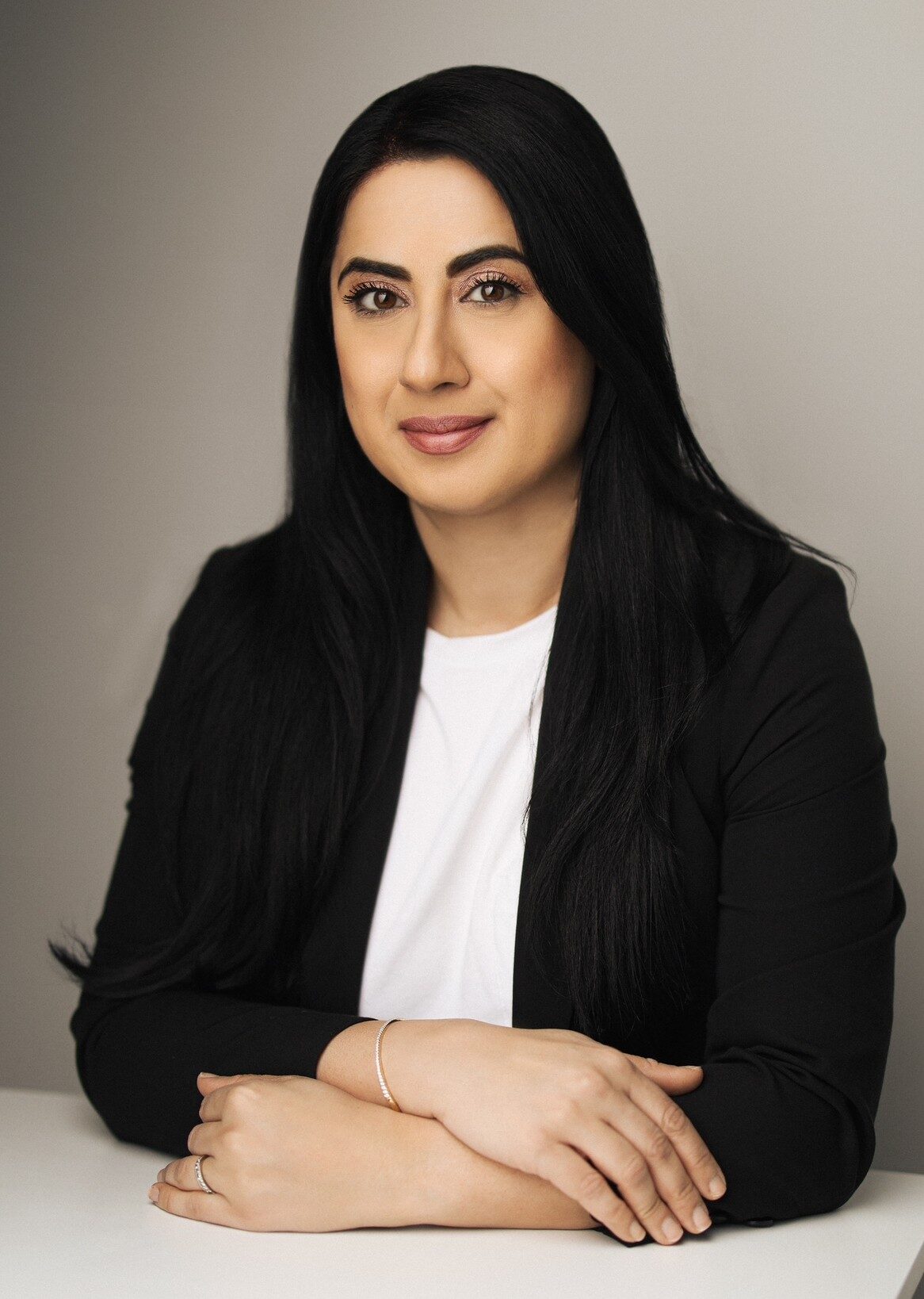 Simone Grewal - Emcee